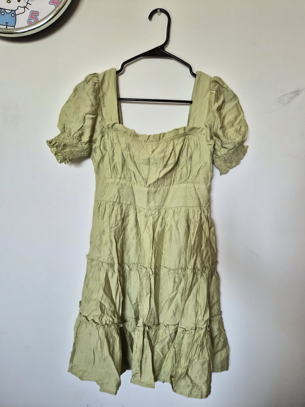 Light Green Tiered Puff-Sleeve Women's Dress